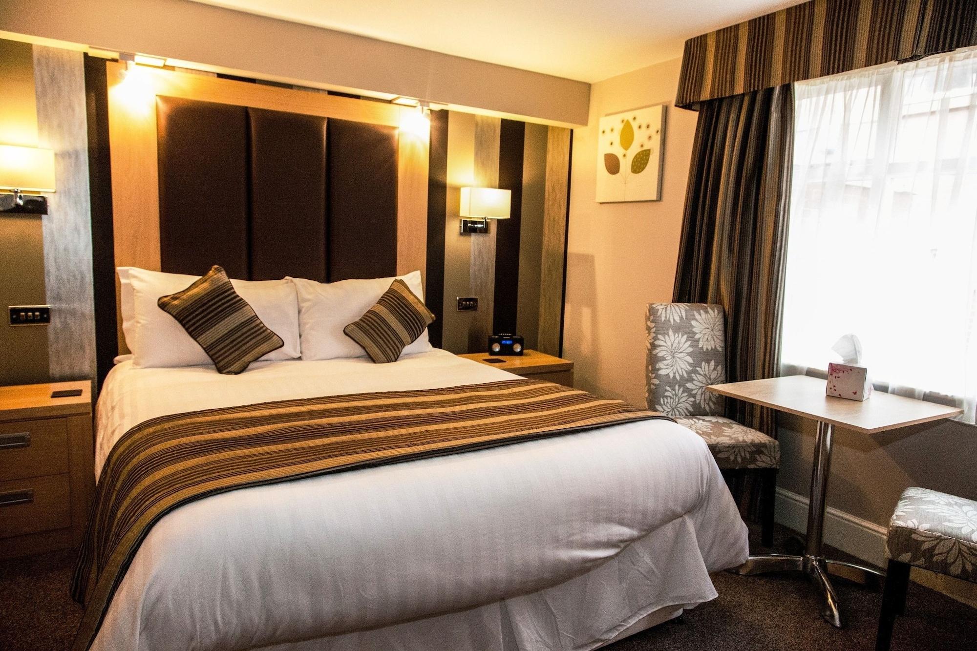 Trivelles Park Hotel Πρέστον Εξωτερικό φωτογραφία